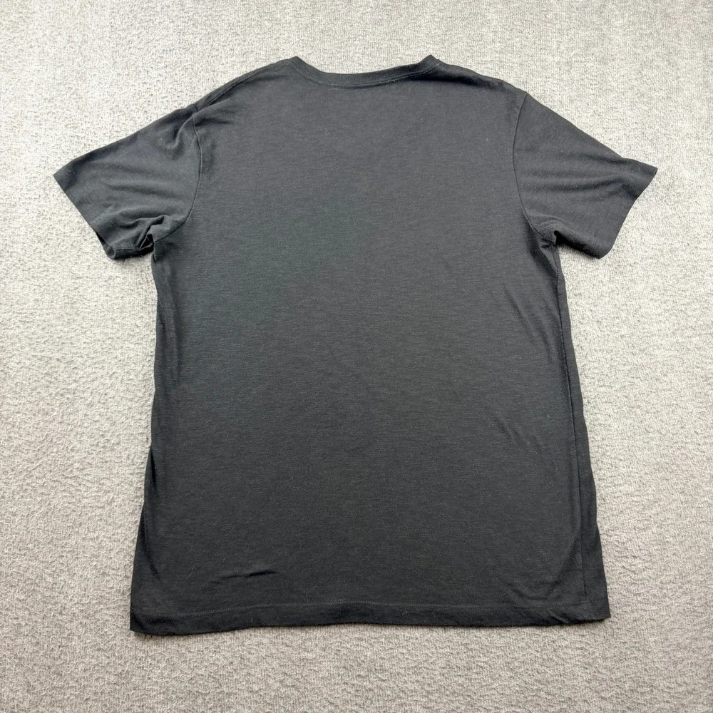 Levi Strauss & Co Men's‎ L Large Black V-Neck Pocket T-Shirt VTG